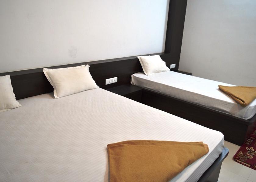 Bihar Bodh Gaya Deluxe Family Room