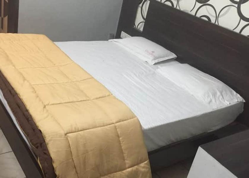 Madhya Pradesh Itarsi AC Superior Room