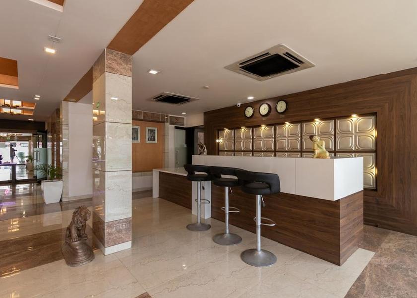 Dadra and Nagar Haveli and Daman and Diu Daman Lobby sitting area