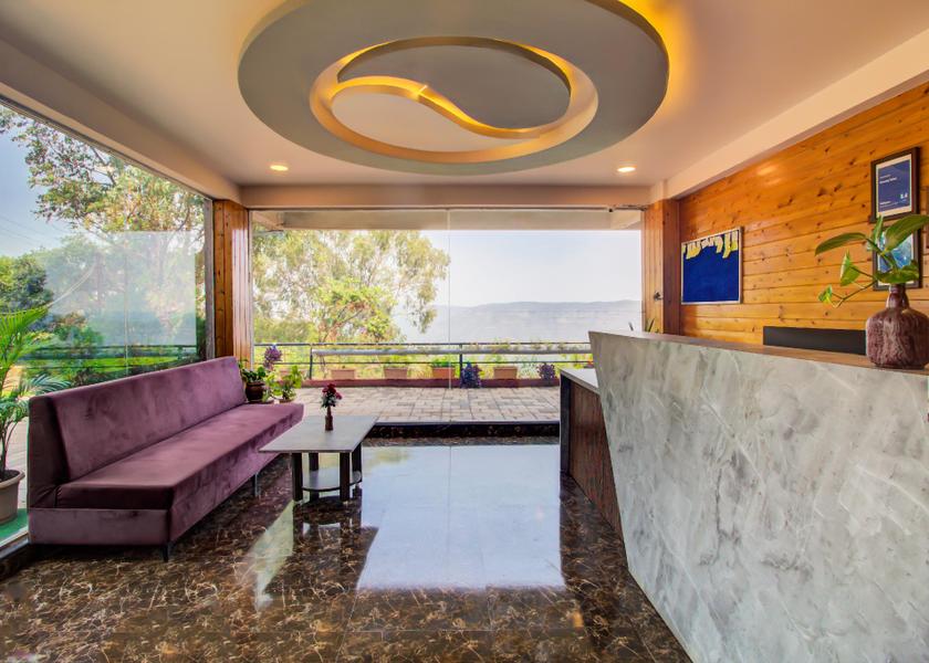 Maharashtra Mahabaleshwar Lobby