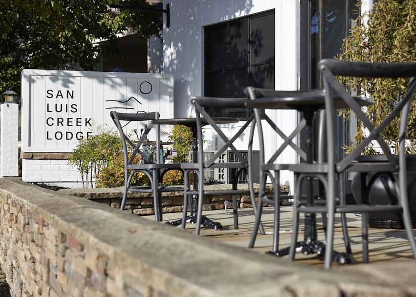 California San Luis Obispo Facade