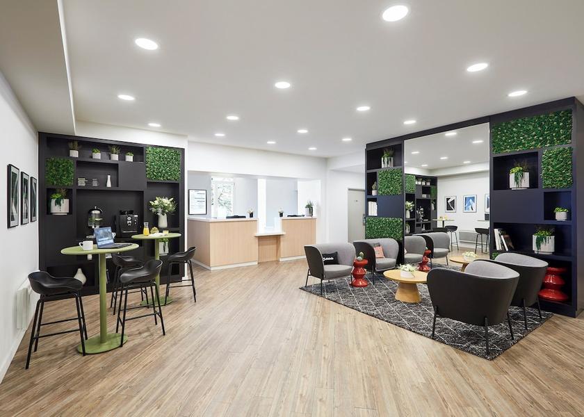 Grand Est Strasbourg Lobby