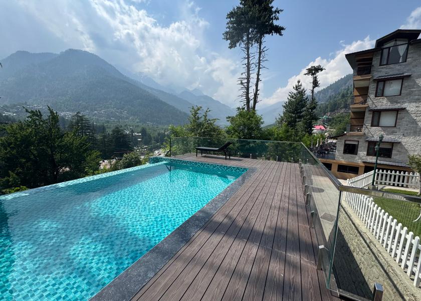 Himachal Pradesh Manali Pool
