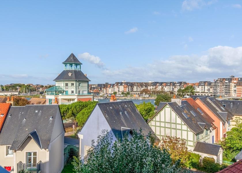 Normandy Dives-sur-Mer City view from property