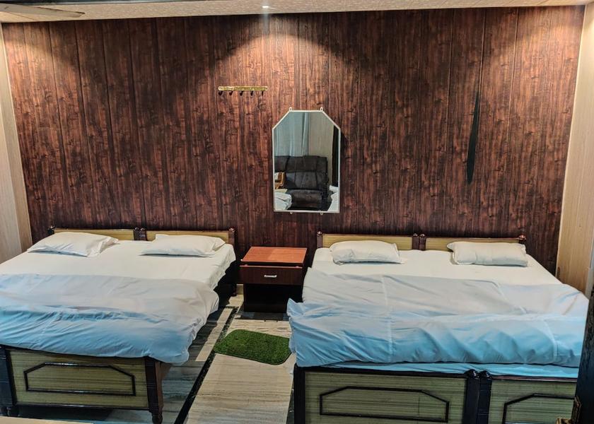 Uttar Pradesh Jaunpur Room