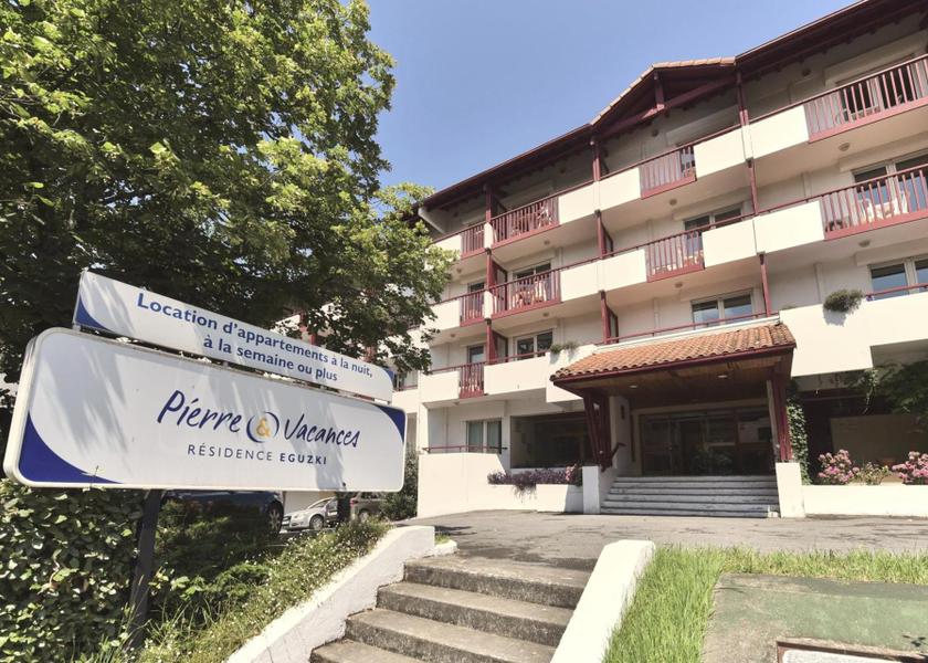 Nouvelle-Aquitaine Saint-Jean-de-Luz exterior view