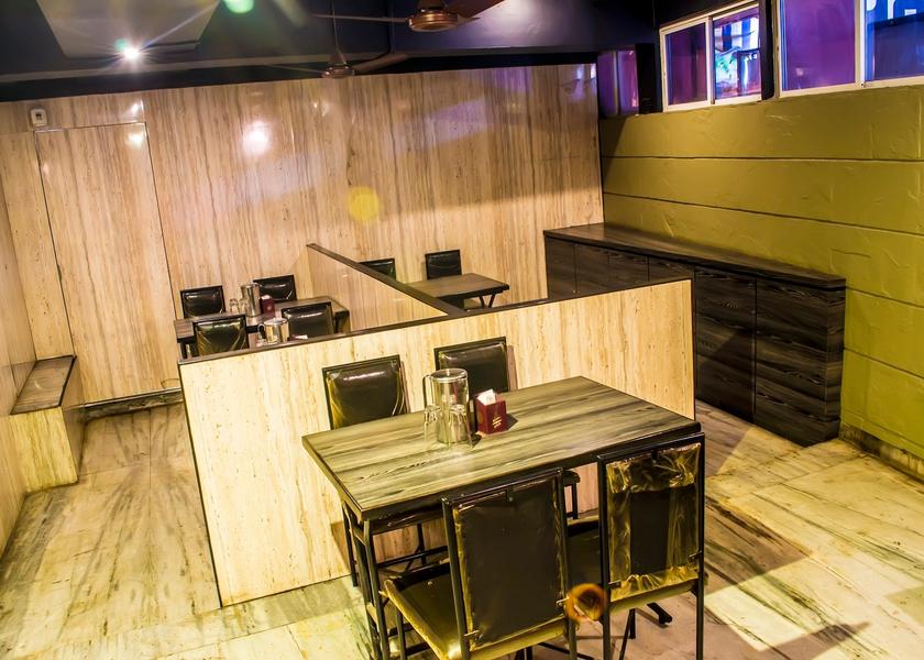 Maharashtra Kolhapur Food & Dining