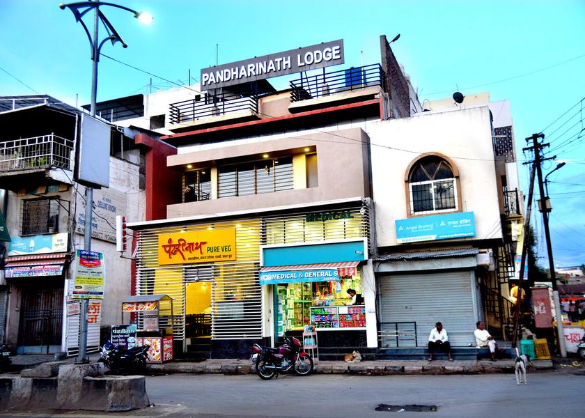 Maharashtra Pandharpur Hotel Exterior