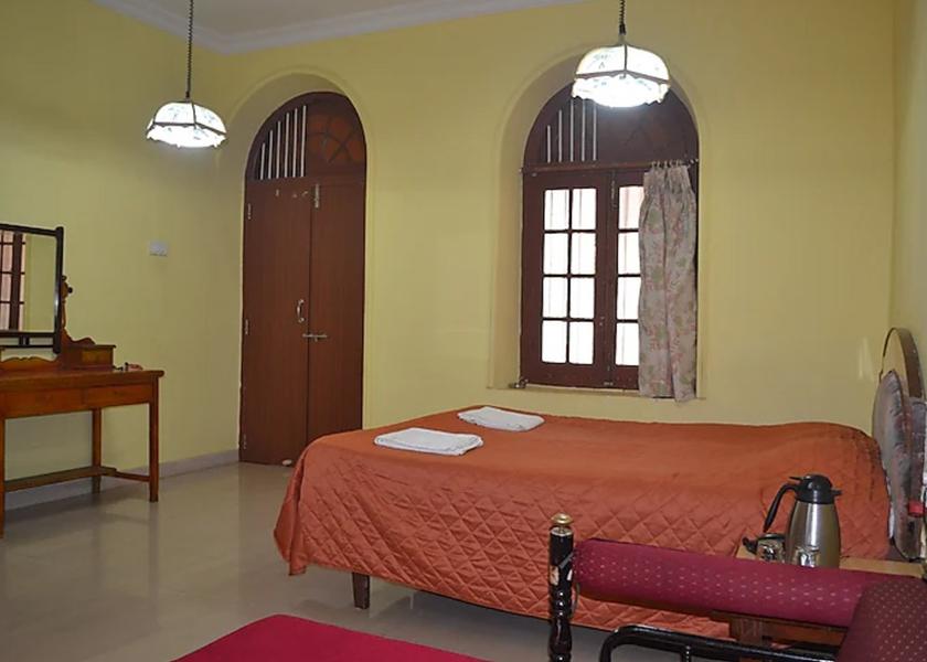 Maharashtra Mahabaleshwar Family Room