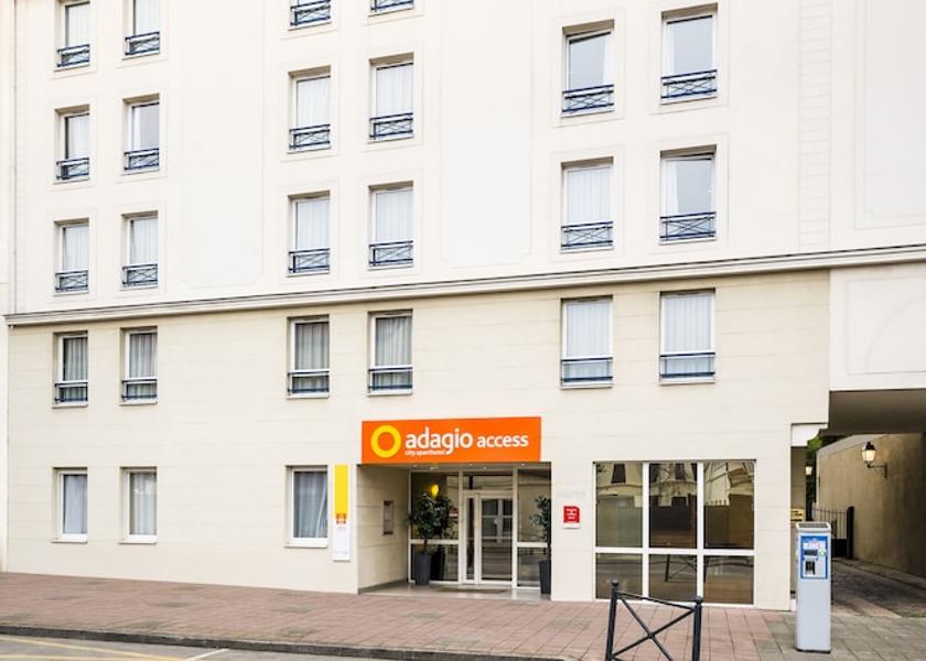 Ile-de-France Vanves Facade