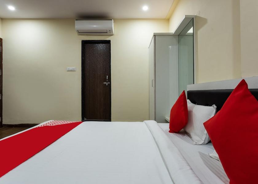 Madhya Pradesh Indore Room