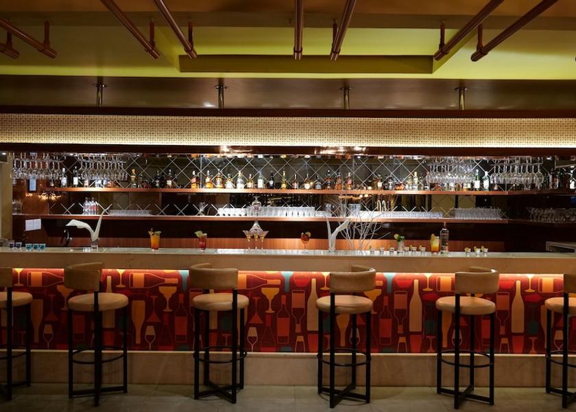 Karnataka Bangalore Bar (on property)
