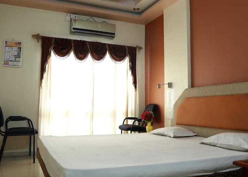 Maharashtra Satara Executive Non-AC Room