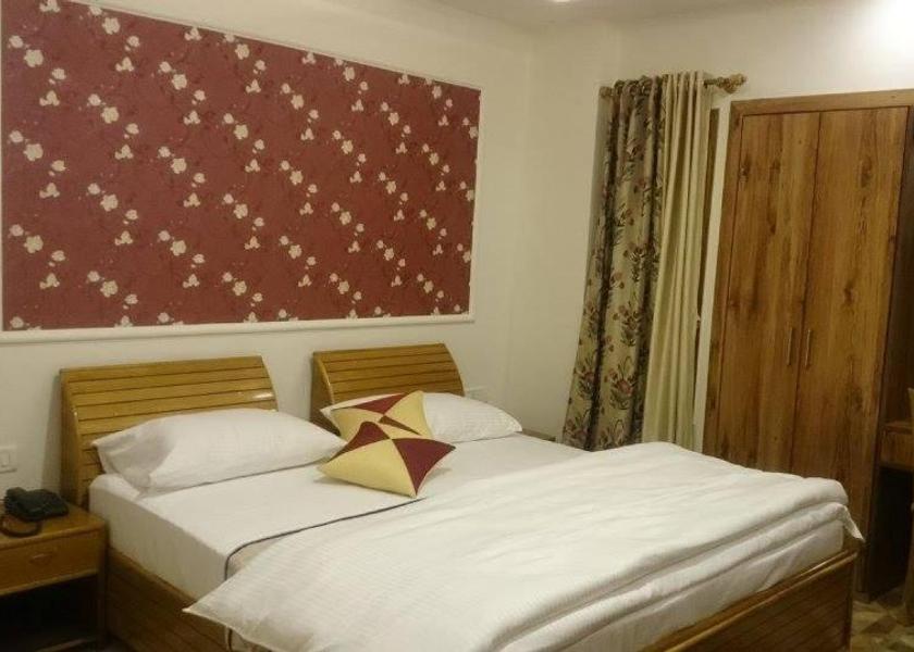 Uttarakhand Mukteshwar Deluxe Room Non View