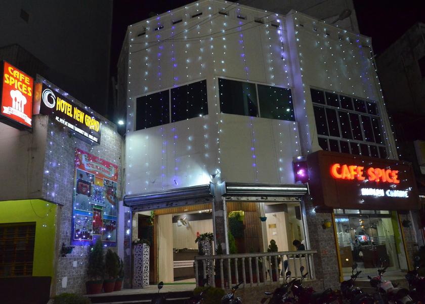 Jharkhand Deoghar Hotel Exterior