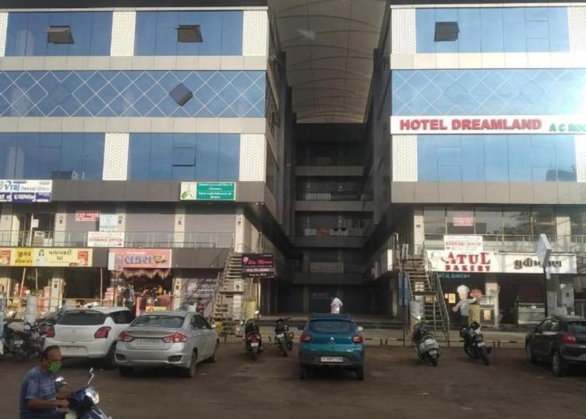 Gujarat Vadodara Hotel Exterior