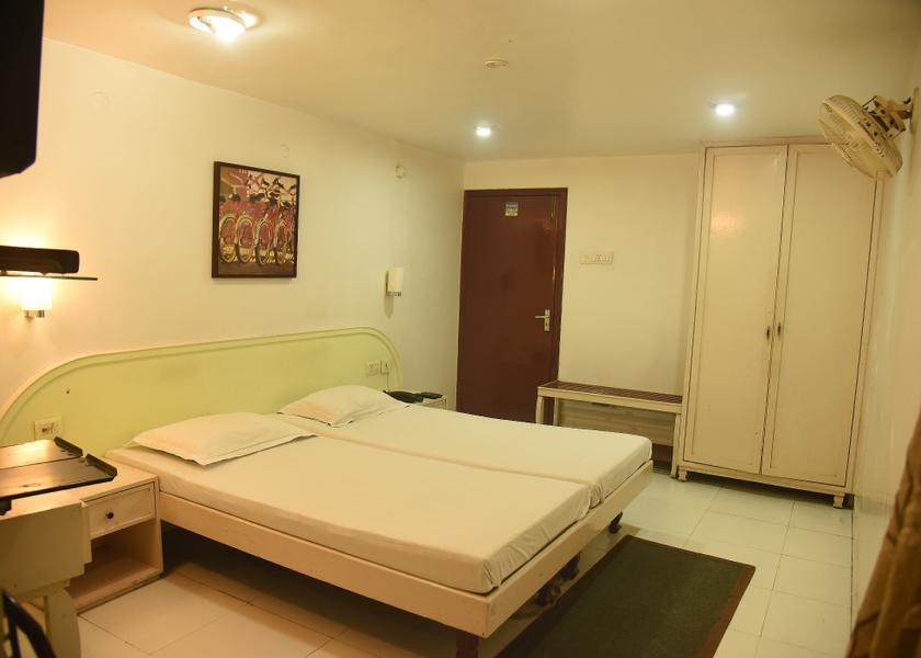 West Bengal Kolkata Super Deluxe Room