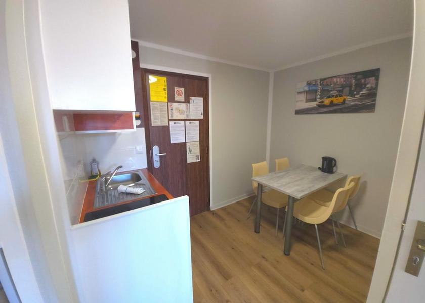 Auvergne-Rhone-Alpes Gaillard Kitchen