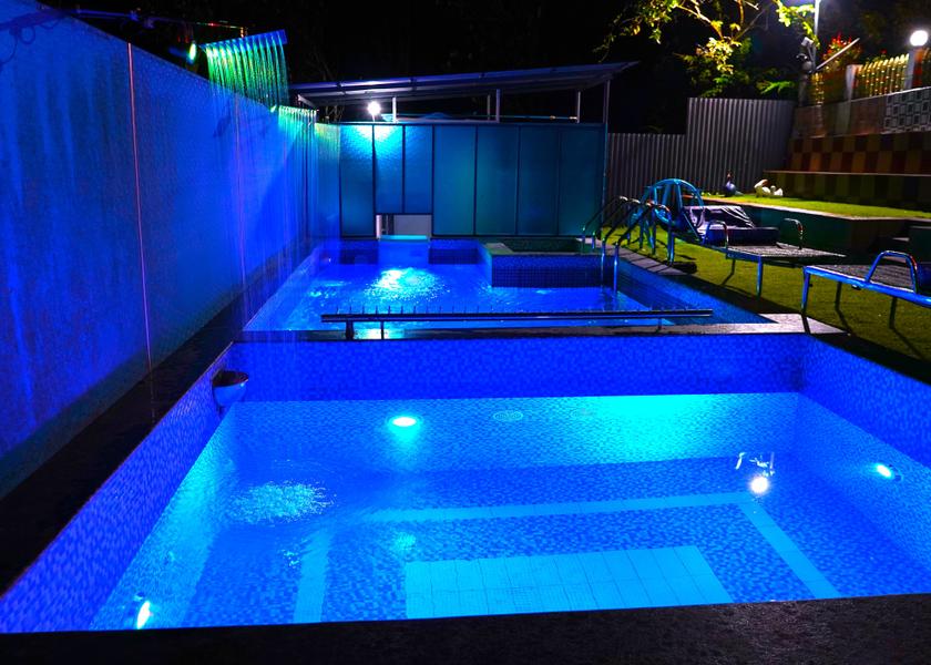 Kerala Munnar Pool