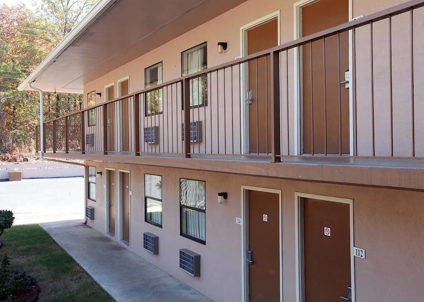 Arkansas Malvern Exterior Detail