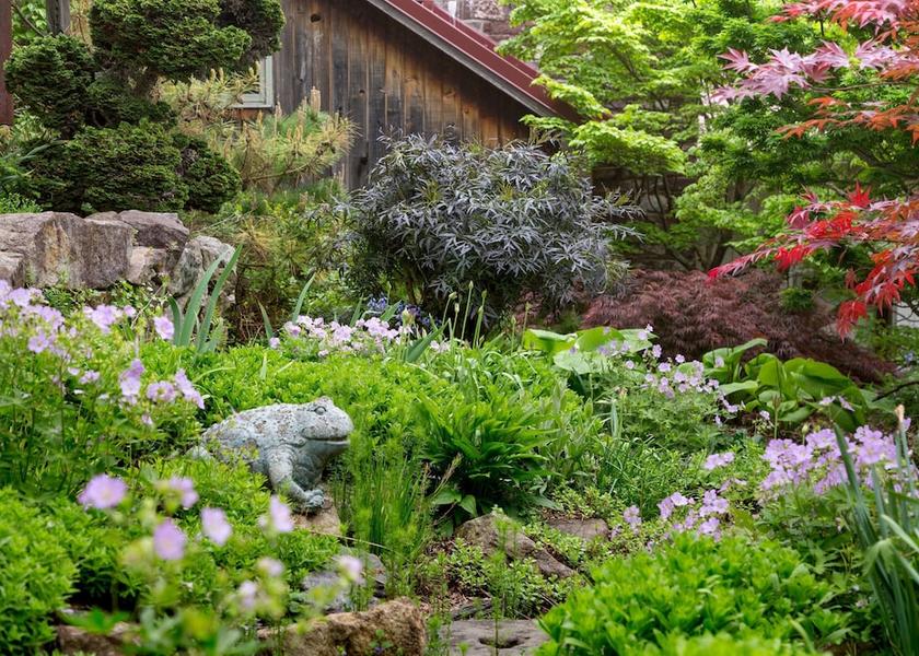 Pennsylvania Fogelsville Exterior Detail