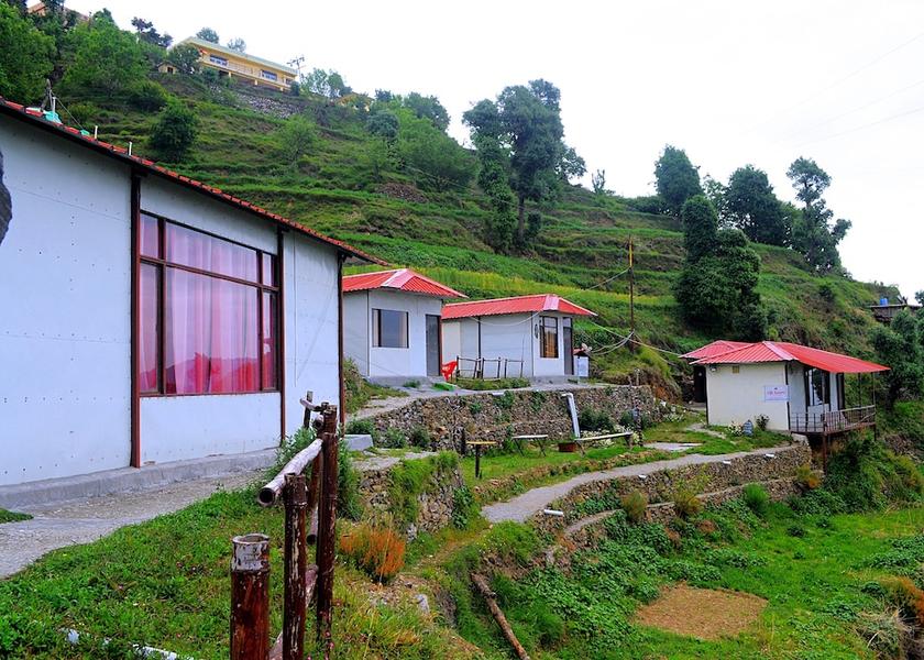 Uttarakhand Dhungali Facade