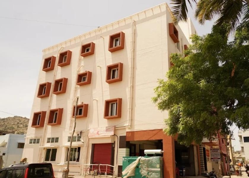 Tamil Nadu Vellore Hotel Exterior