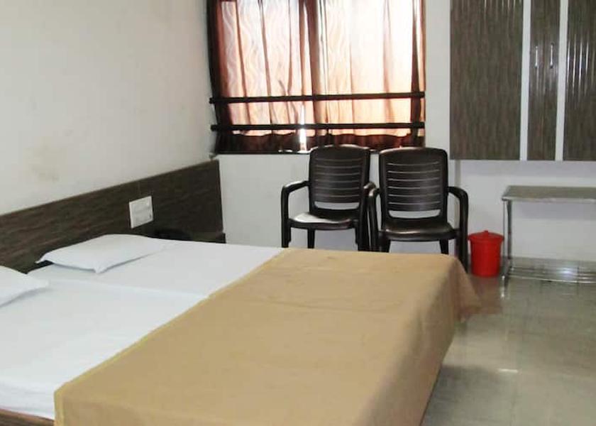 Maharashtra Solapur bedroom