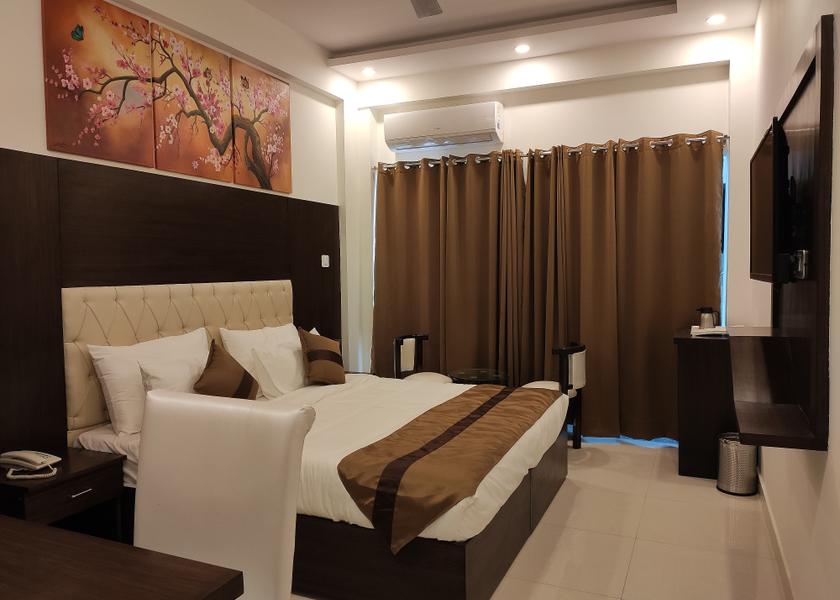 Uttarakhand Rishikesh Superior Room with Balcony