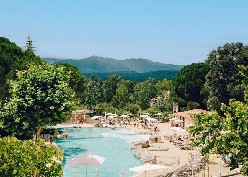 Auvergne-Rhone-Alpes Grospierres Pool