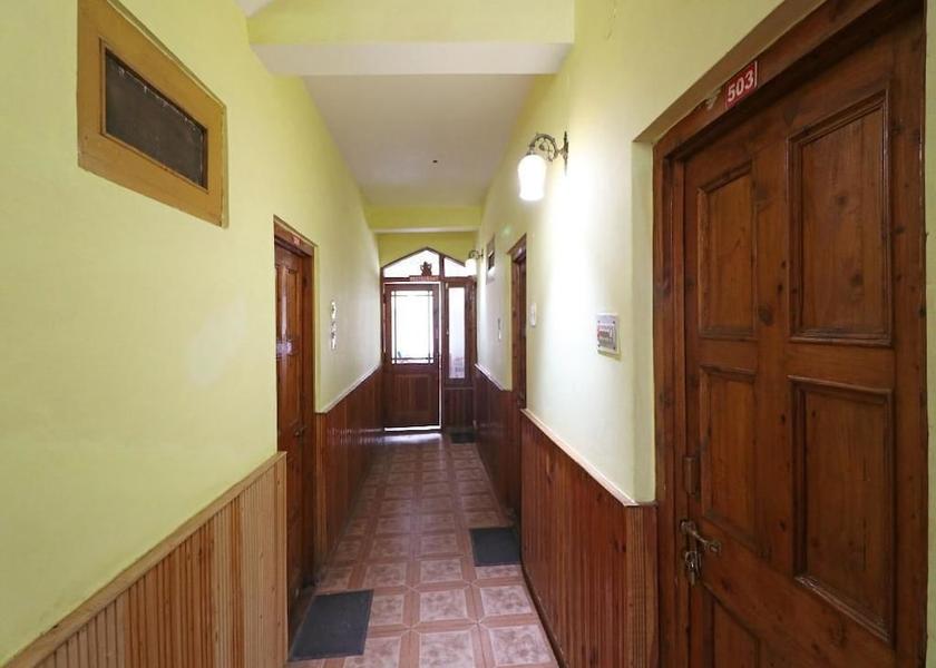 Himachal Pradesh Kasol Lobby