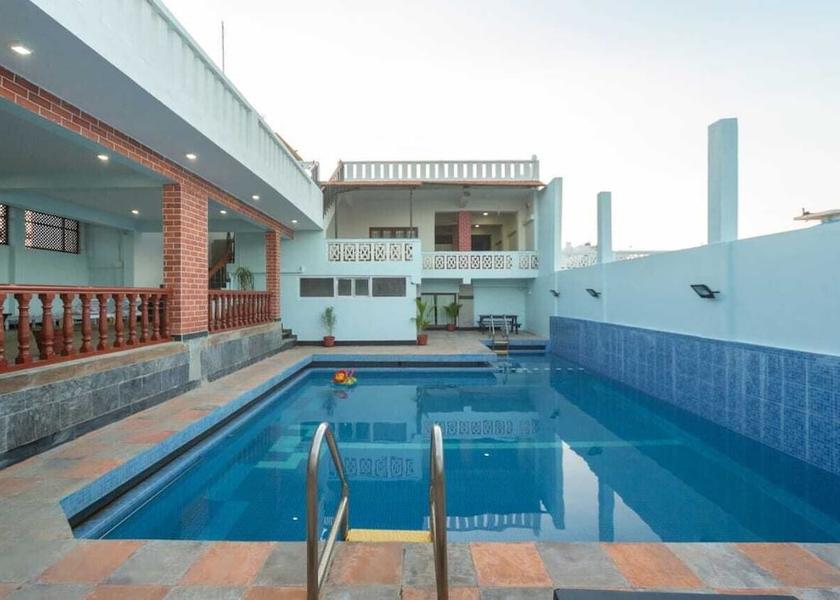 Tamil Nadu Mahabalipuram Indoor pool