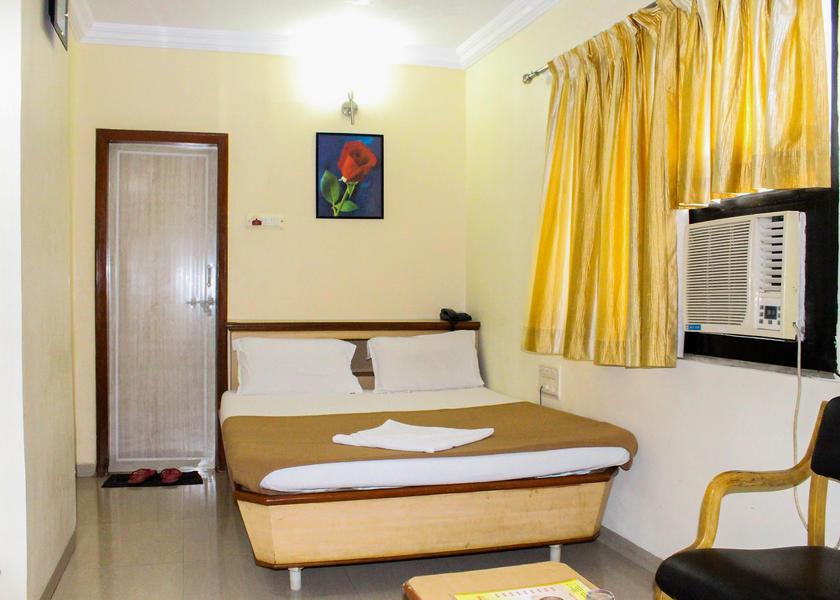 Gujarat Vapi Standard AC Room
