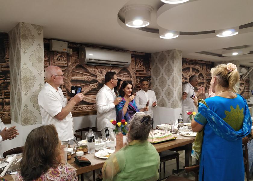 Andhra Pradesh Puttaparthi Food & Dining