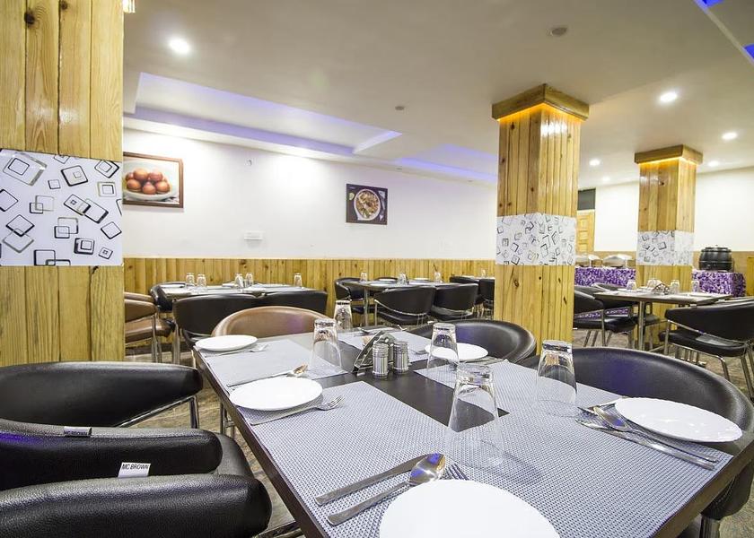 Gujarat Surat Food & Dining
