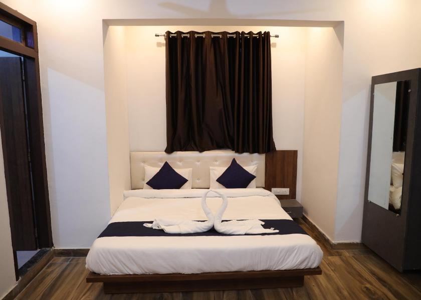 Rajasthan Pushkar Deluxe King Bed Room