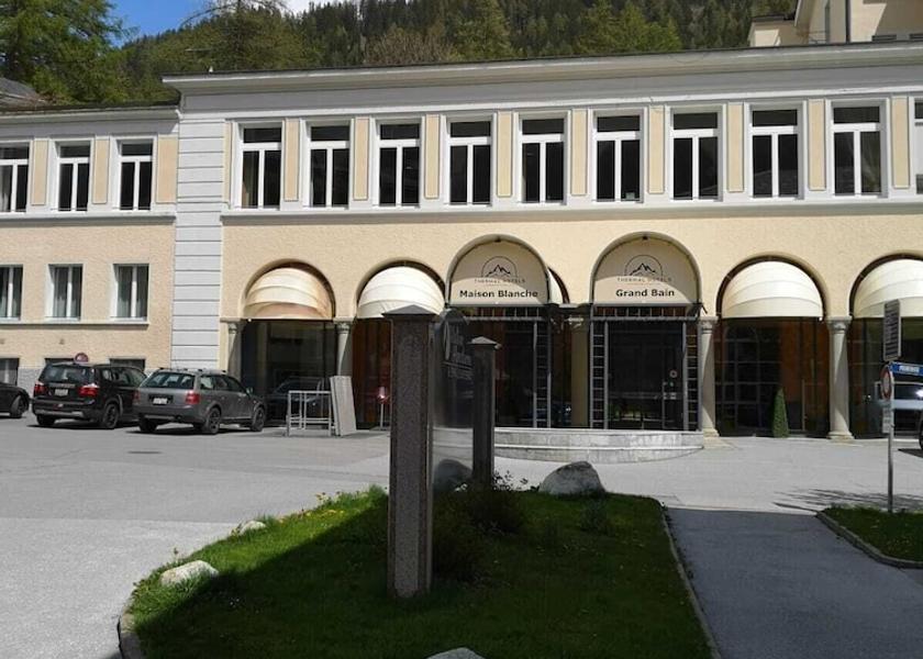 Valais Leukerbad Exterior Detail