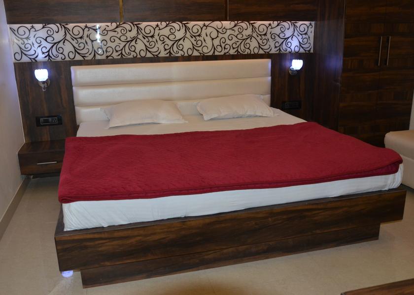 Uttar Pradesh Mathura 1025