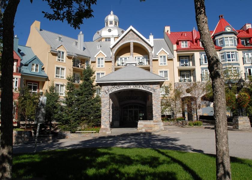 Quebec Mont-Tremblant Exterior