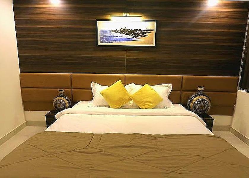 Uttar Pradesh Lucknow Deluxe Room