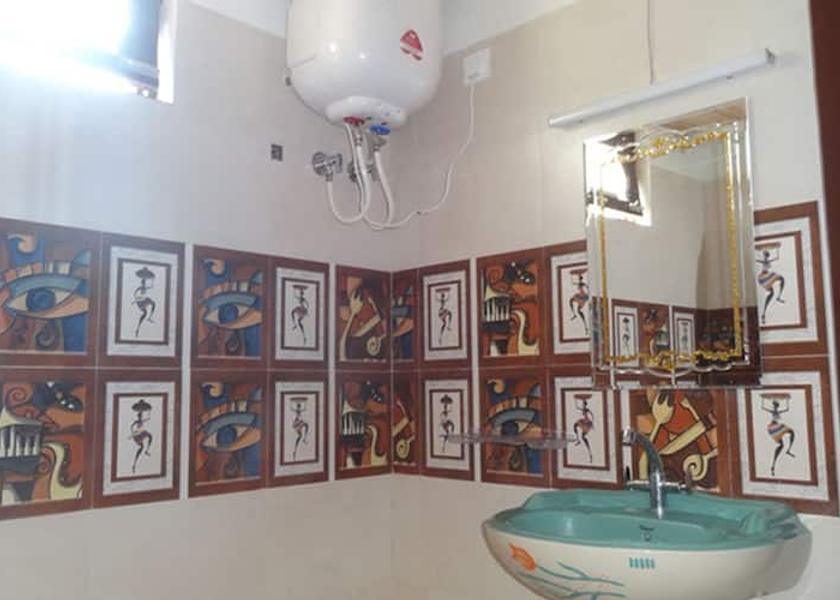 Himachal Pradesh Dalhousie Washroom