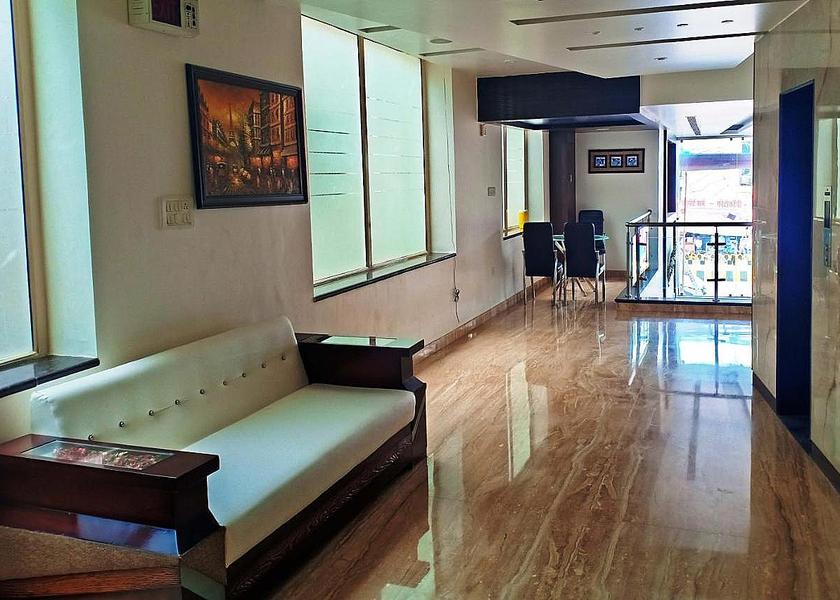 Uttar Pradesh Lucknow Public Areas
