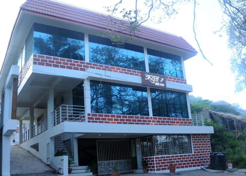 Maharashtra Panhala Hotel Exterior