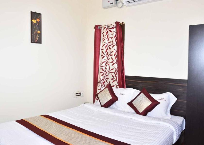 Tamil Nadu Thanjavur Deluxe Room