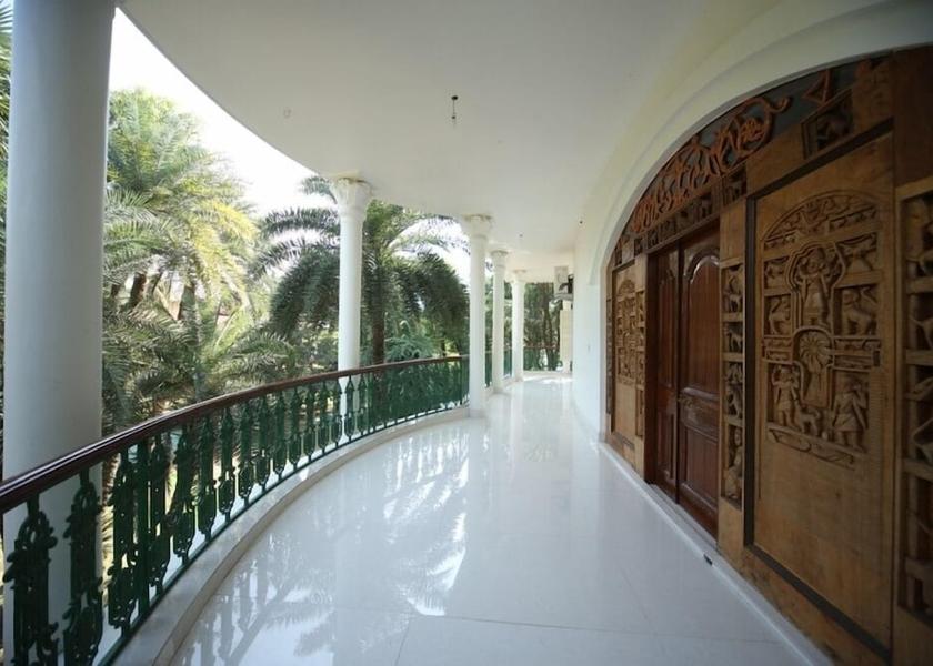 West Bengal Bolpur Hallway
