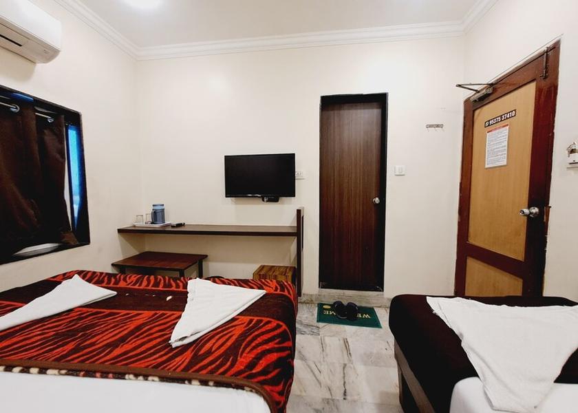 Gujarat Surat Deluxe Non AC Room
