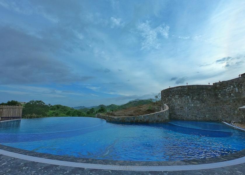 Rajasthan Udaipur Pool