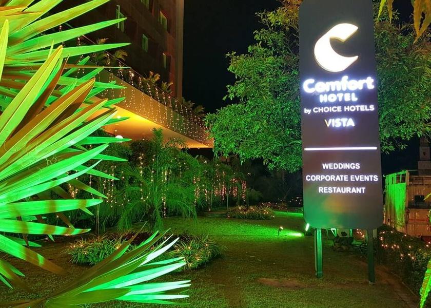 Uttar Pradesh Lucknow Hotel Exterior