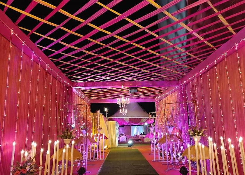 Uttar Pradesh Lucknow Public Areas
