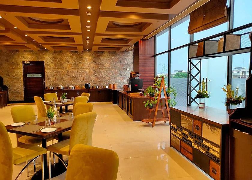 Uttar Pradesh Lucknow Public Areas